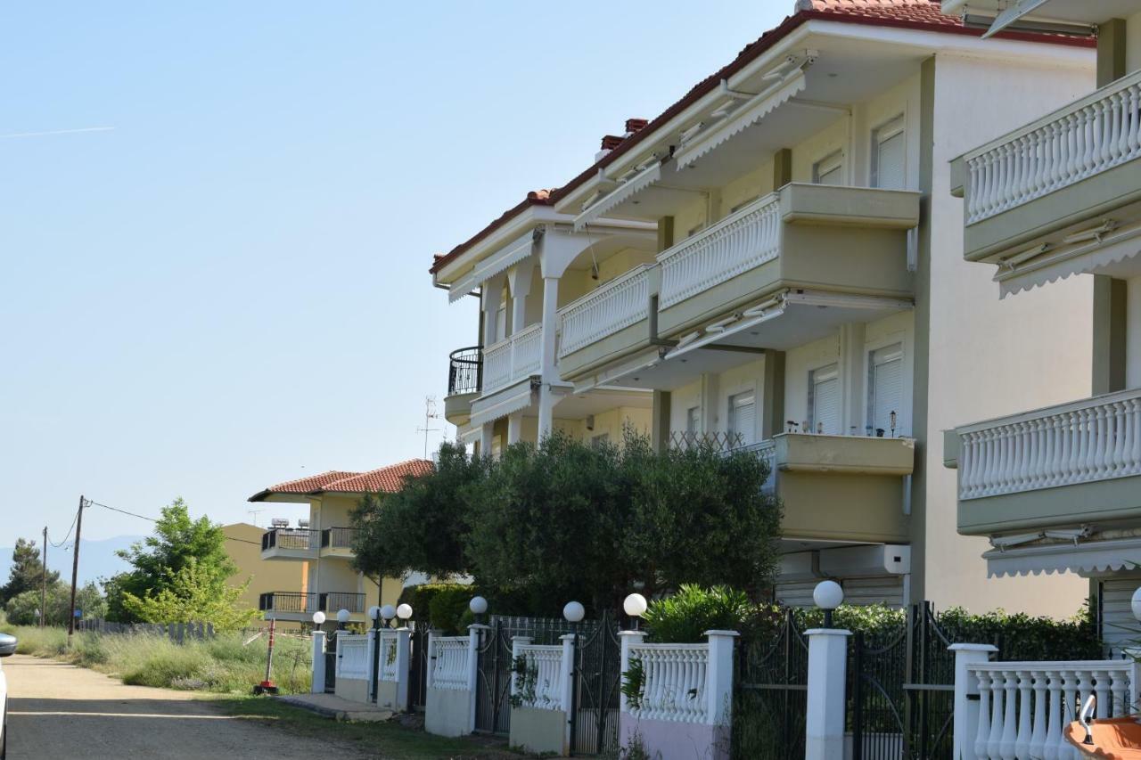 Dimar1 Seaside Apartment Paralia Dionisiou Extérieur photo